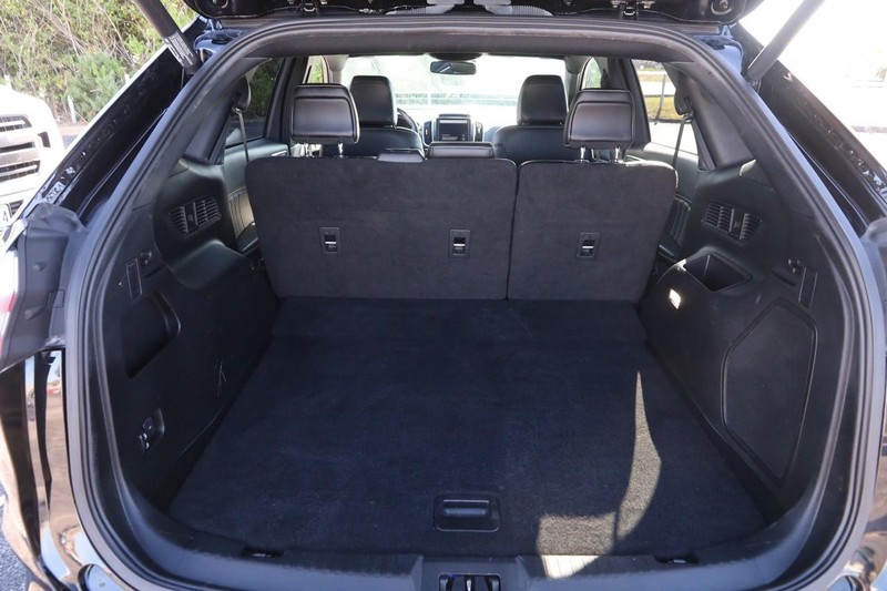 Ford Edge Vehicle Image 07