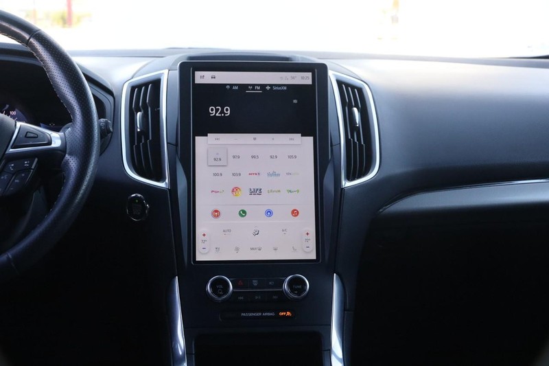 Ford Edge Vehicle Image 25