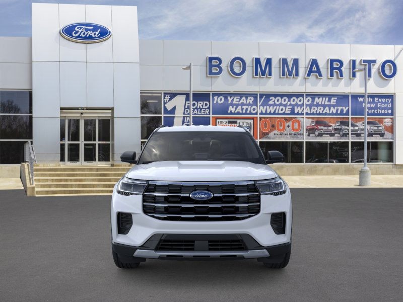 Ford Explorer Vehicle Full-screen Gallery Image 6