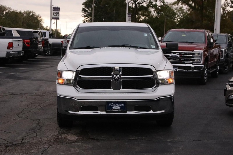 Ram 1500 Classic Vehicle Image 05