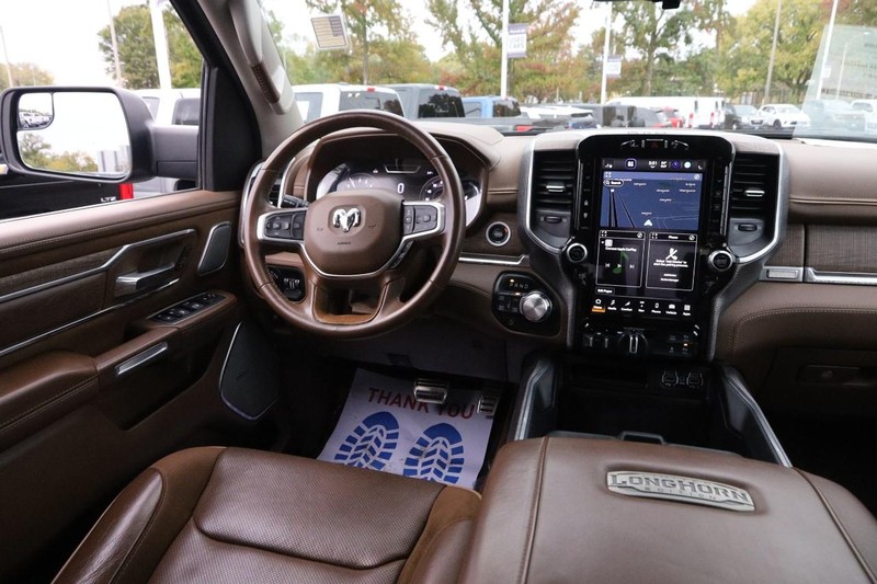 Ram 1500 Vehicle Image 26