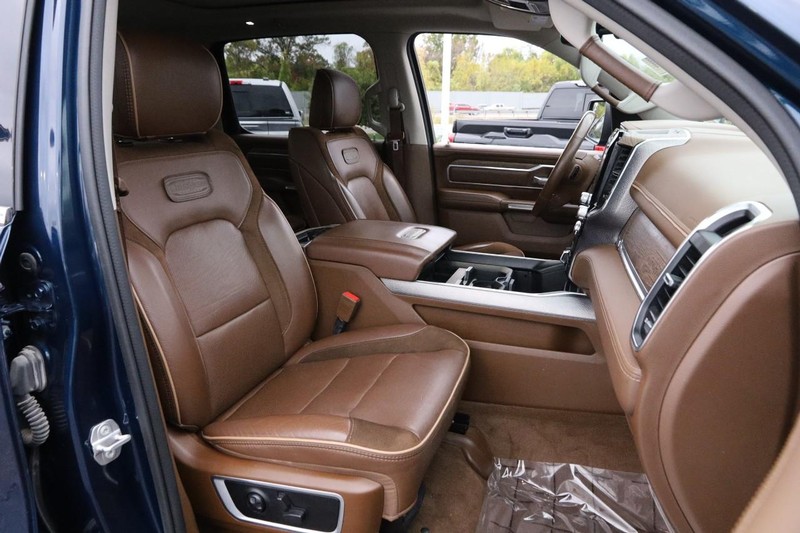 Ram 1500 Vehicle Image 30