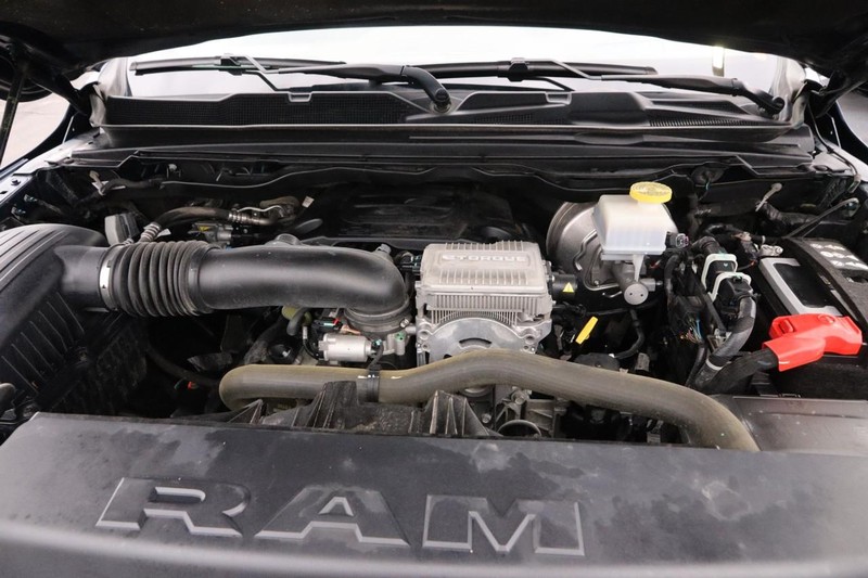 Ram 1500 Vehicle Image 32