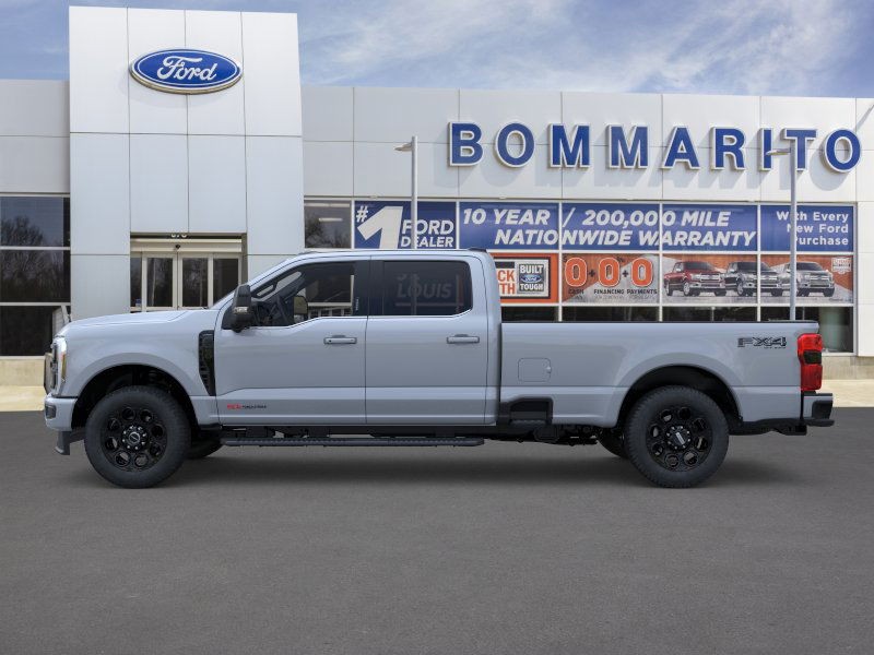 Ford Super Duty F-350 SRW Vehicle Image 03