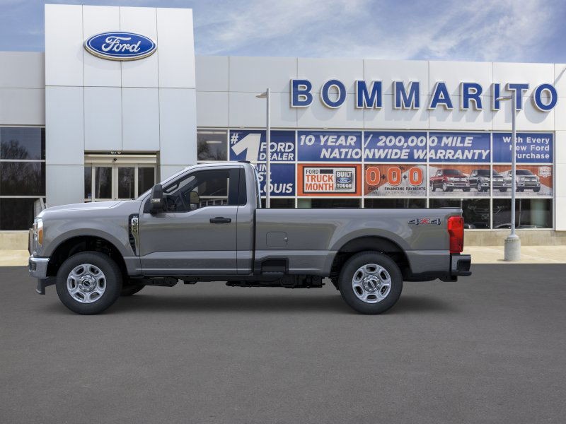 Ford Super Duty F-350 SRW Vehicle Image 03