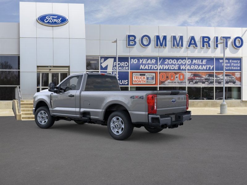 Ford Super Duty F-350 SRW Vehicle Image 04