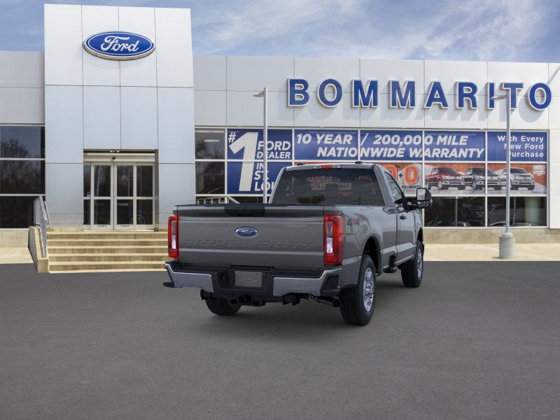 Ford Super Duty F-350 SRW Vehicle Image 08