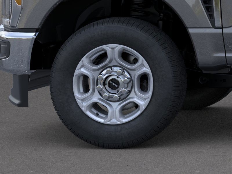 Ford Super Duty F-350 SRW Vehicle Image 19