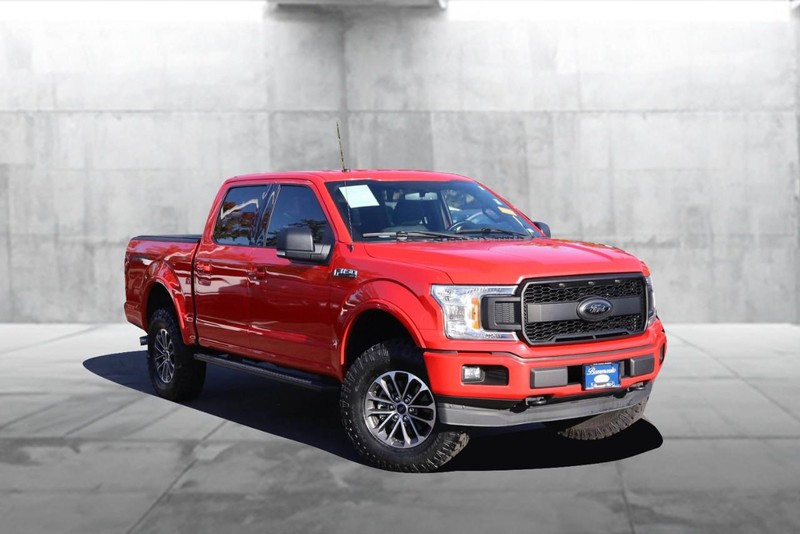 Ford F-150 Vehicle Full-screen Gallery Image 2