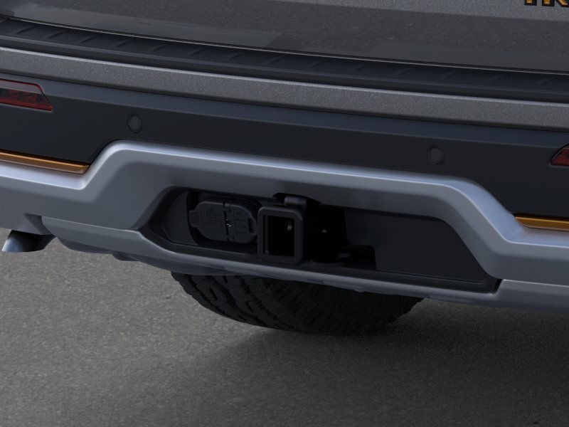 Ford Explorer Vehicle Image 23