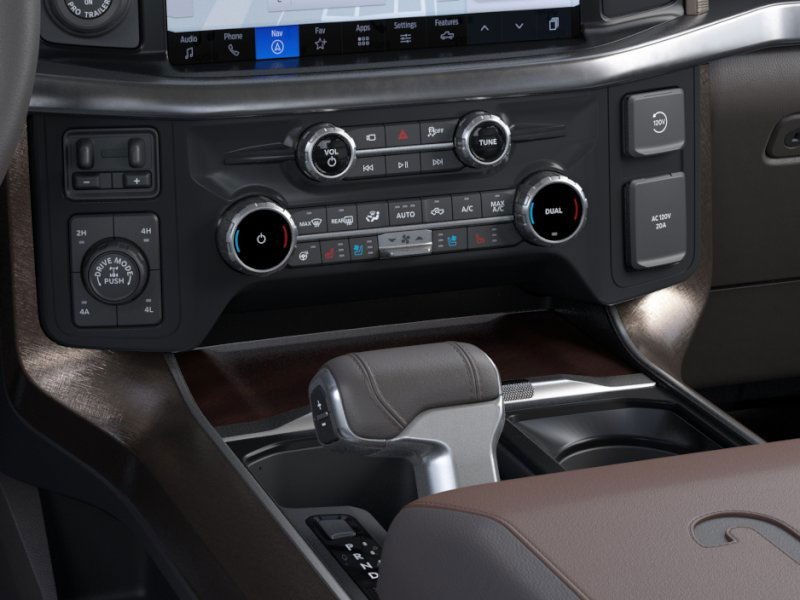 Ford F-150 Vehicle Full-screen Gallery Image 15