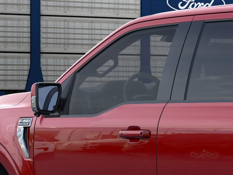 Ford F-150 Vehicle Full-screen Gallery Image 20