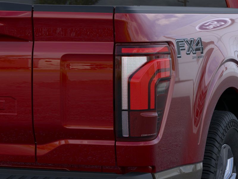 Ford F-150 Vehicle Full-screen Gallery Image 21
