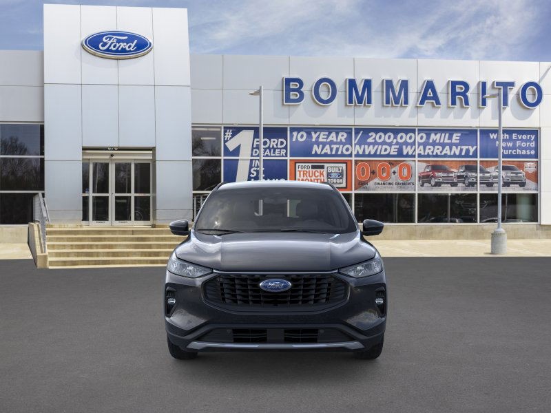 Ford Escape Vehicle Full-screen Gallery Image 6