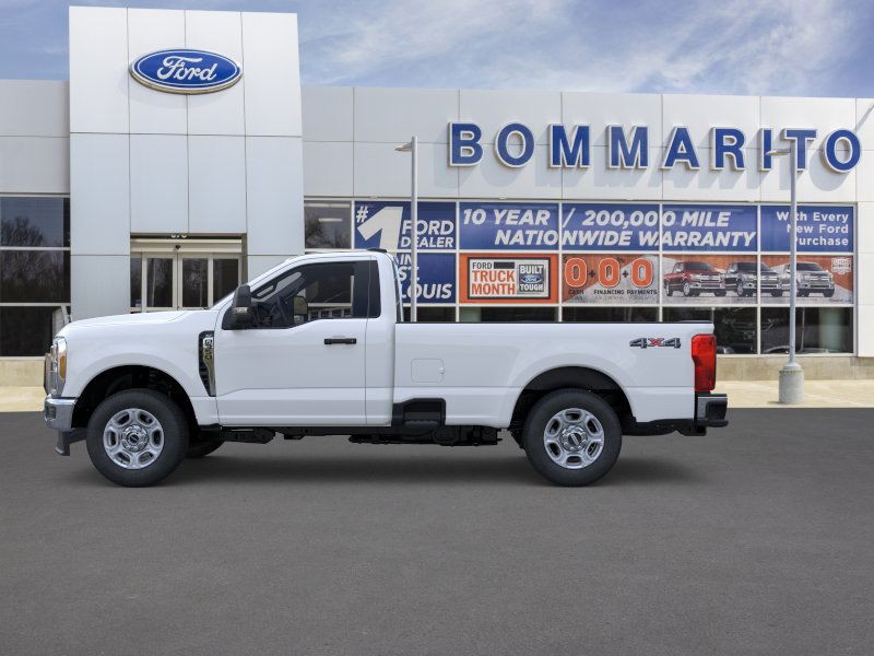 Ford Super Duty F-350 SRW Vehicle Image 03