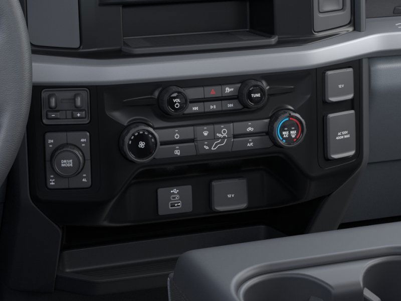 Ford Super Duty F-350 SRW Vehicle Image 15