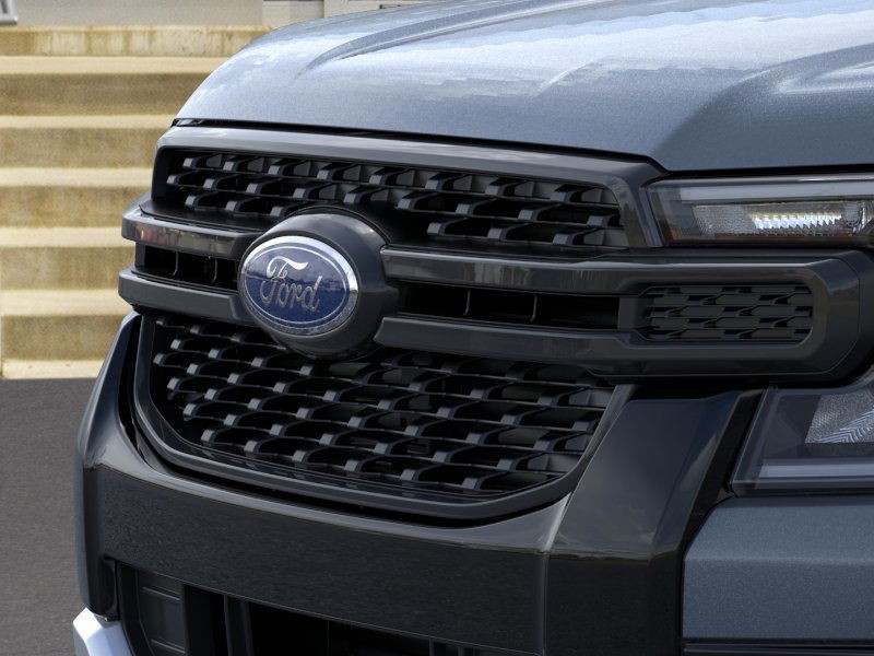 Ford Ranger Vehicle Full-screen Gallery Image 17