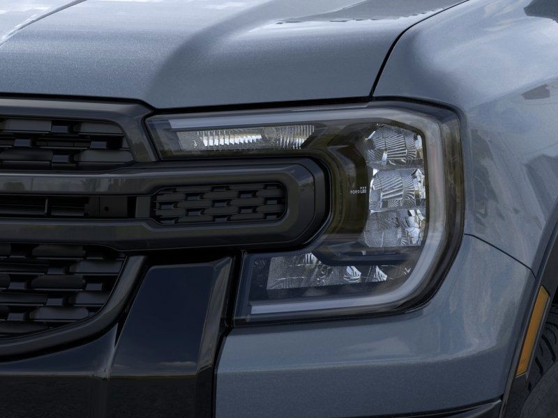 Ford Ranger Vehicle Full-screen Gallery Image 18