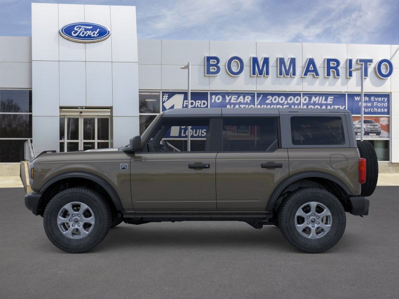 Ford Bronco Vehicle Image 03