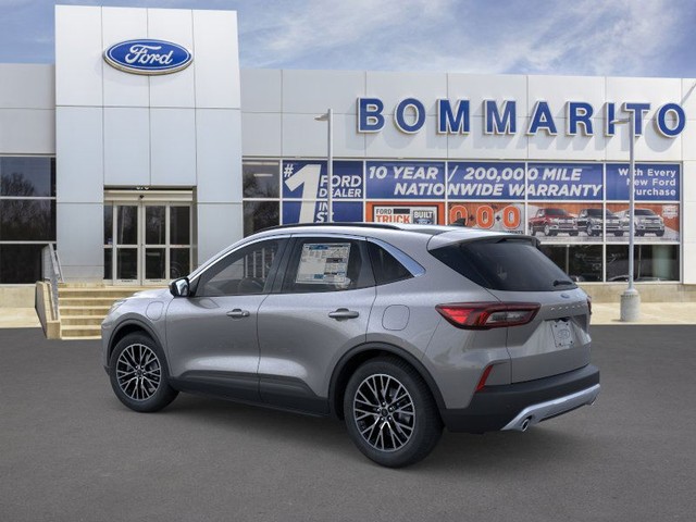 Ford Escape Vehicle Image 04