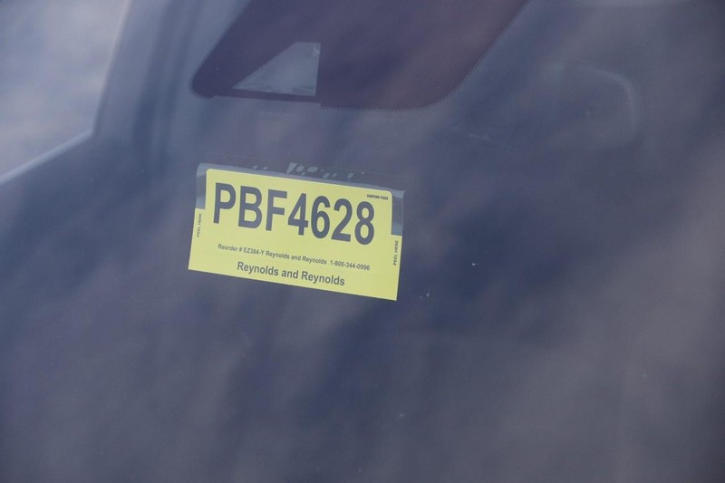 Chevrolet Malibu Vehicle Full-screen Gallery Image 26