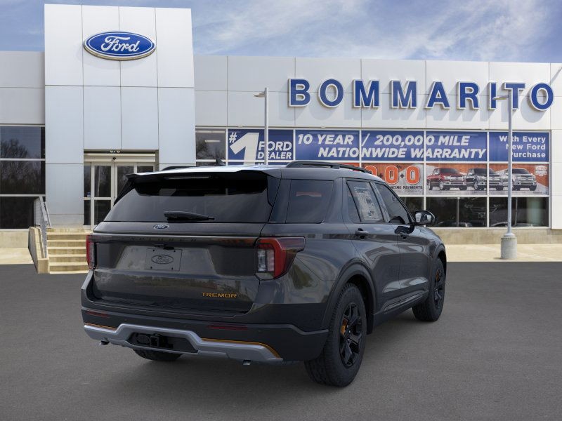 Ford Explorer Vehicle Full-screen Gallery Image 8