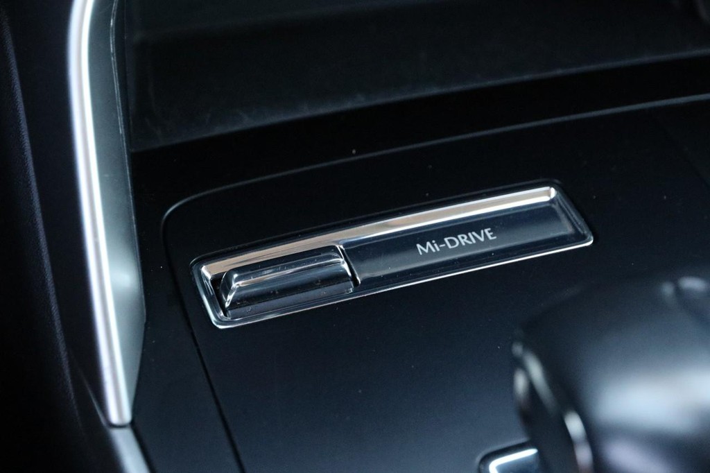 Mazda CX-90 Vehicle Image 20