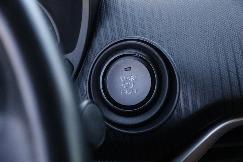 Mazda CX-90 Vehicle Full-screen Gallery Image 16