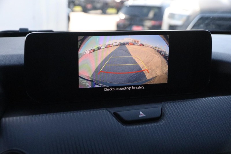 Mazda CX-90 Vehicle Full-screen Gallery Image 18