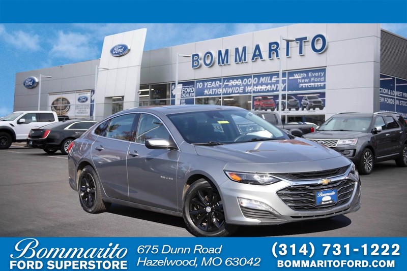 Chevrolet Malibu Vehicle Full-screen Gallery Image 01