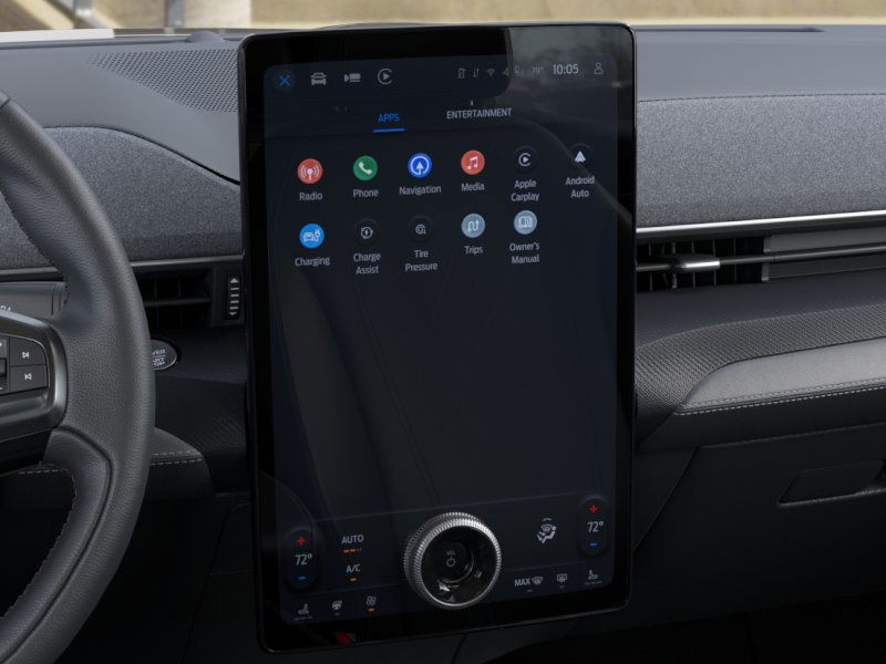 Ford Mustang Mach-E Vehicle Full-screen Gallery Image 14