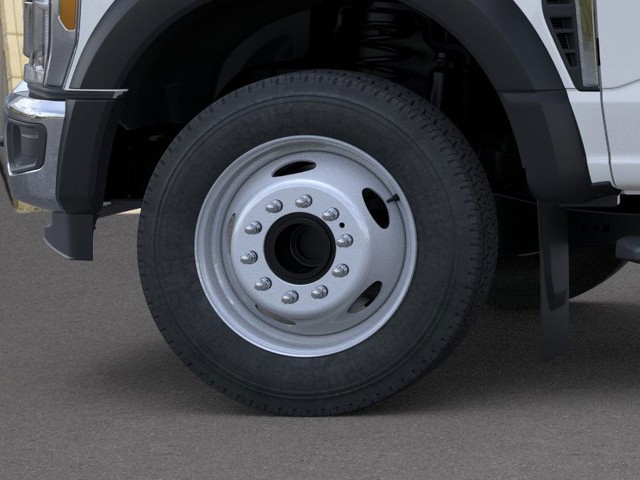Ford F-550SD Vehicle Image 19