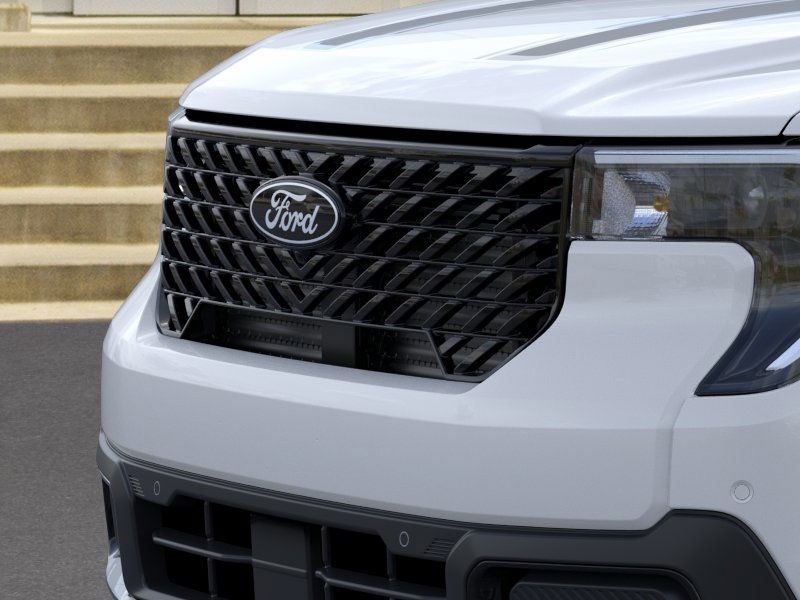 Ford Maverick Vehicle Image 18