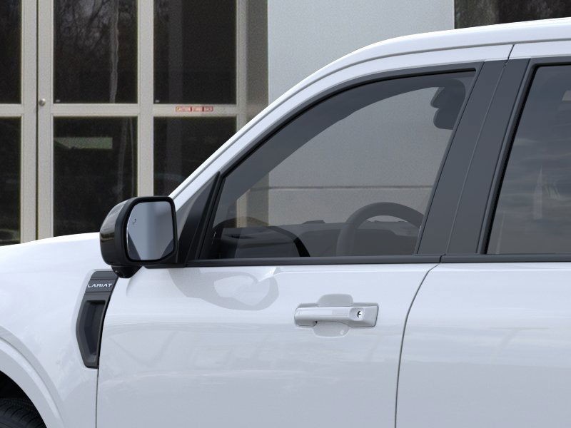 Ford Maverick Vehicle Image 21