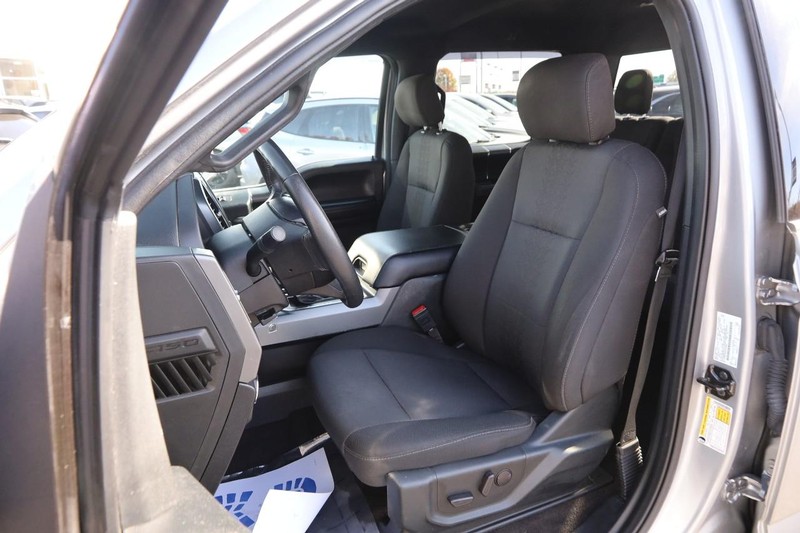 Ford F-150 Vehicle Image 08