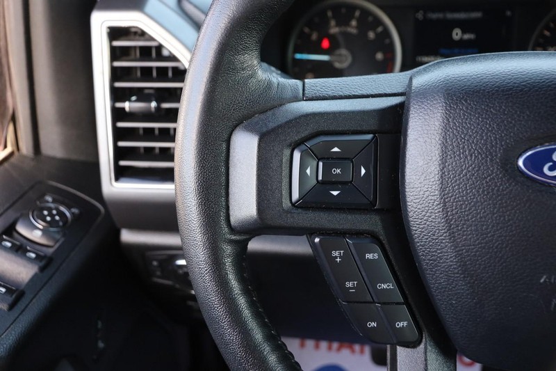 Ford F-150 Vehicle Image 11