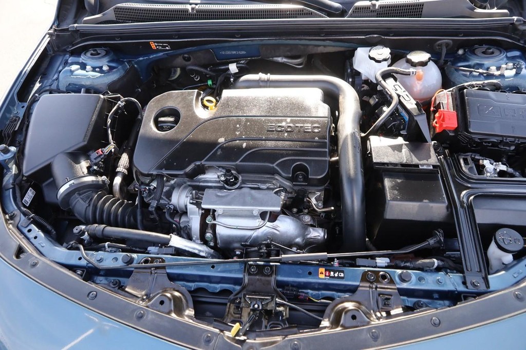 Chevrolet Malibu Vehicle Image 25