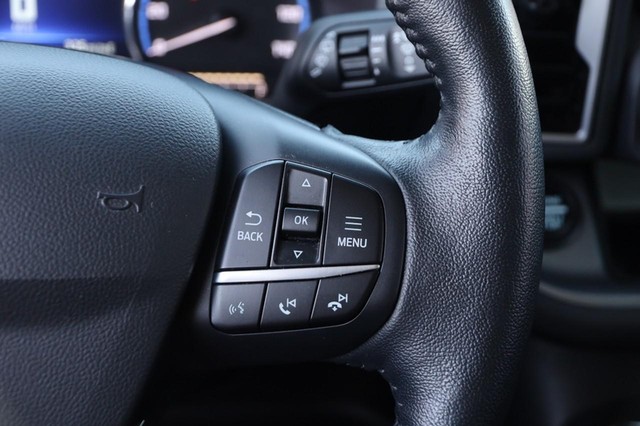 Ford Bronco Sport Vehicle Full-screen Gallery Image 16