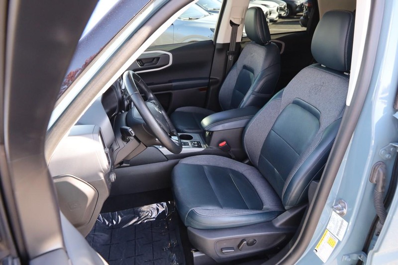 Ford Bronco Sport Vehicle Image 12