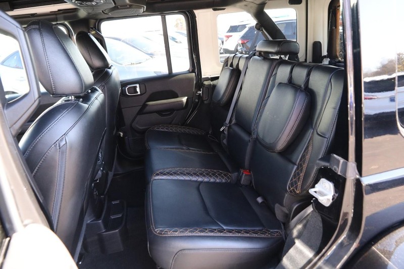 Jeep Wrangler 4xe Vehicle Image 10