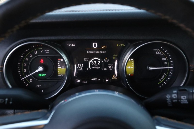 Jeep Wrangler 4xe Vehicle Image 14