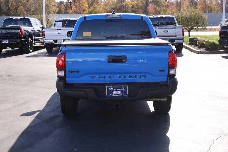 Toyota Tacoma 4WD Vehicle Image 07