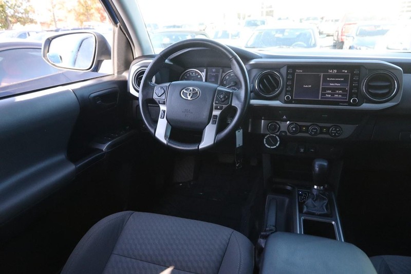 Toyota Tacoma 4WD Vehicle Image 20