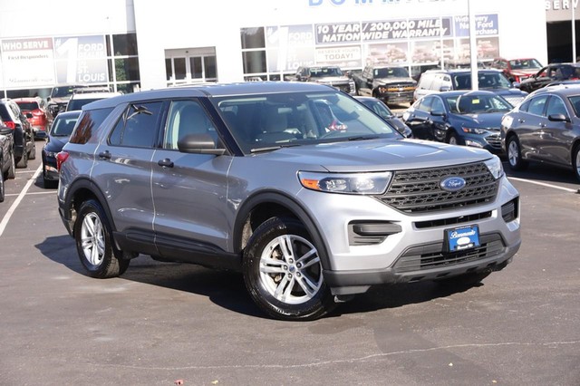 Ford Explorer Vehicle Full-screen Gallery Image 2