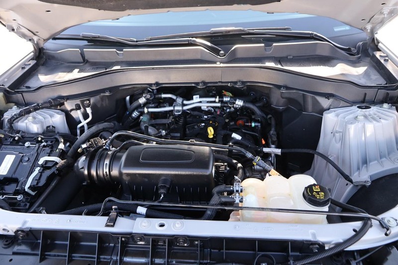 Ford Explorer Vehicle Image 27