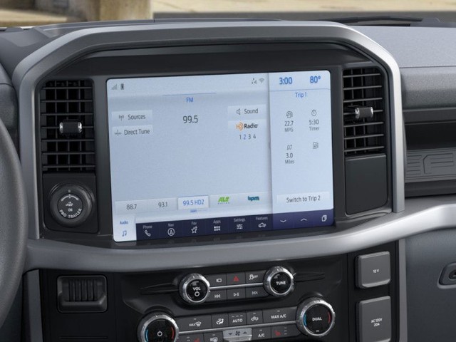 Ford F-150 Lightning Vehicle Image 14