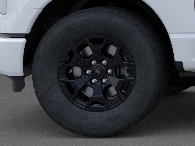 Ford F-150 Lightning Vehicle Image 19