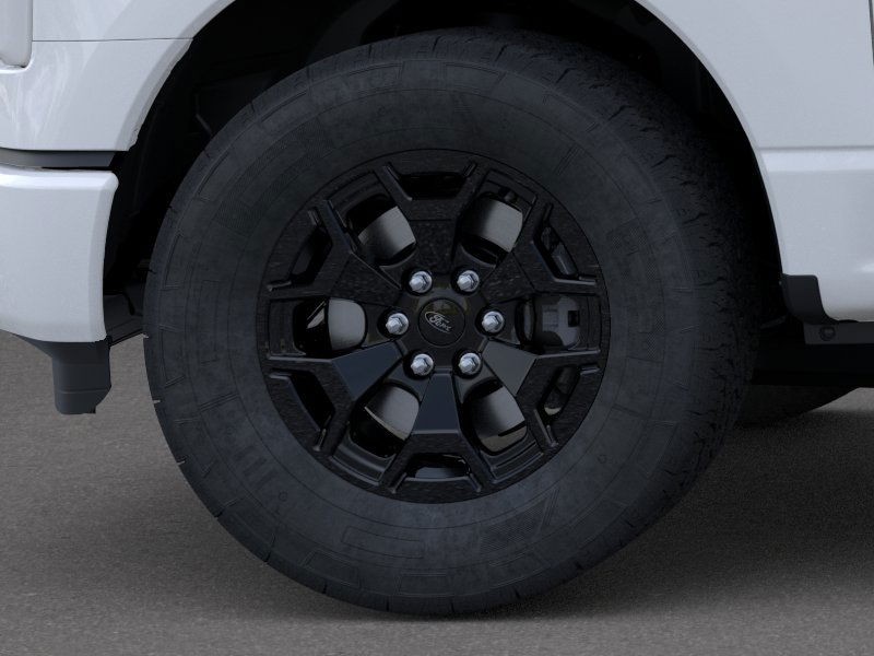 Ford F-150 Lightning Vehicle Full-screen Gallery Image 19