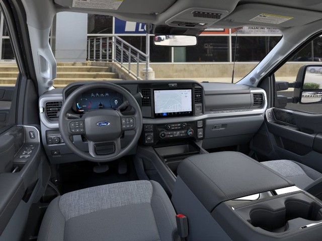 Ford Super Duty F-250 SRW Vehicle Image 09