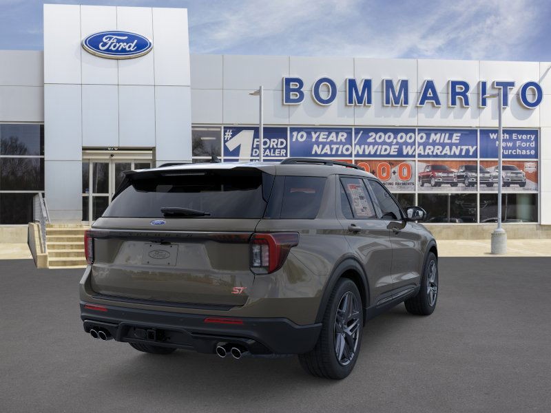 Ford Explorer Vehicle Image 08